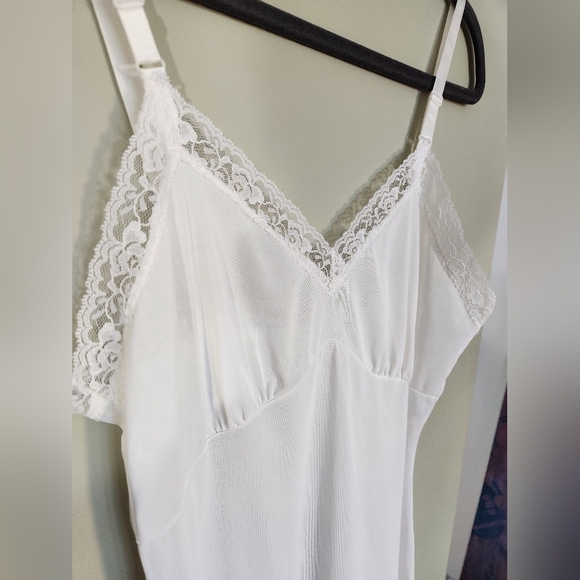 VINTAGE Slip Union Made - Picture 4 of 6